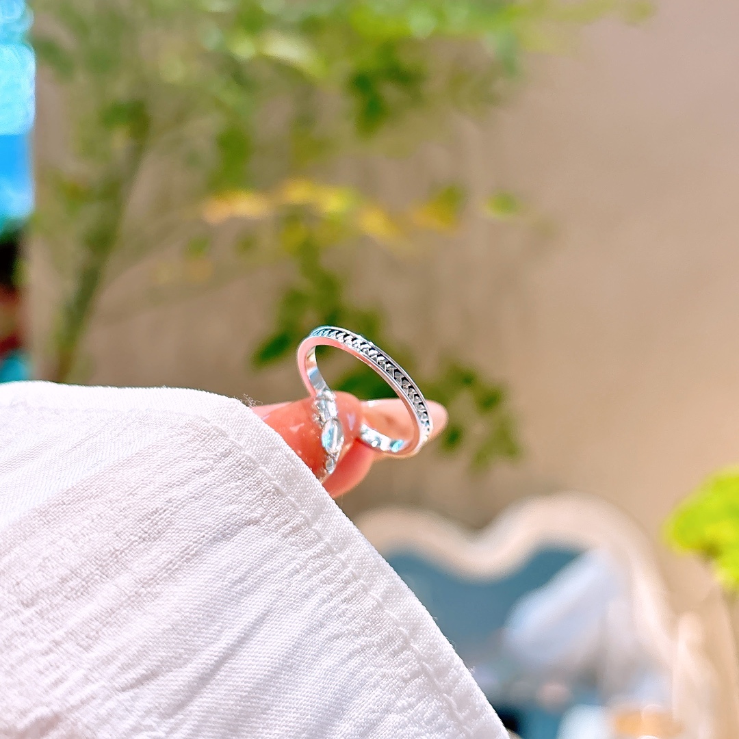 柔らかアレルギー対応シルバーリングゴールド 晩餐会