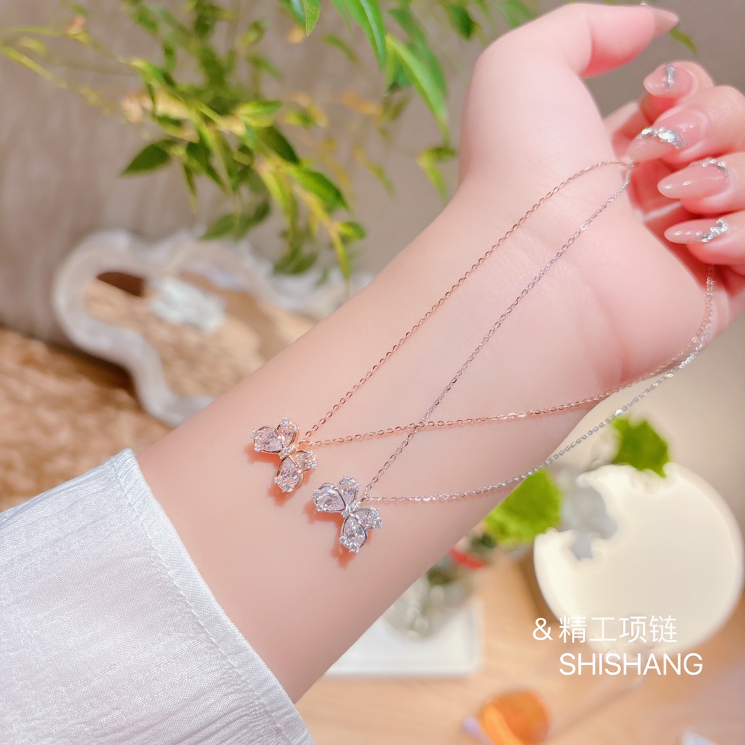 High Polish Silver Necklace Girly Office Gold