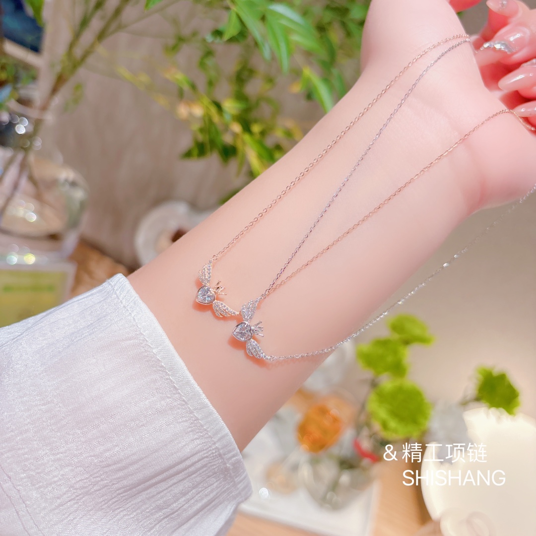 Nickel Free Silver Necklace Soft New Year Gold