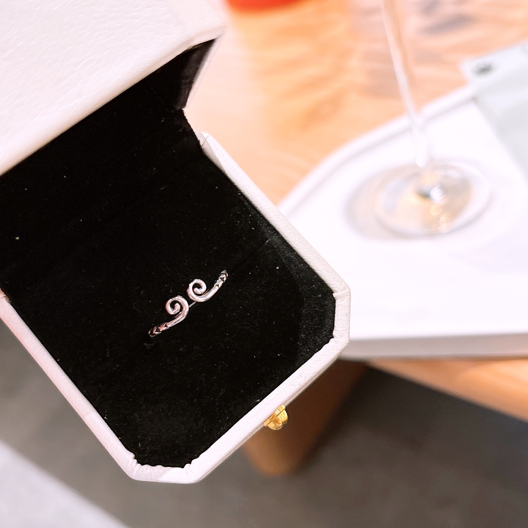 可愛い低アレルギー銀リングシルバー 親友へのプレゼント