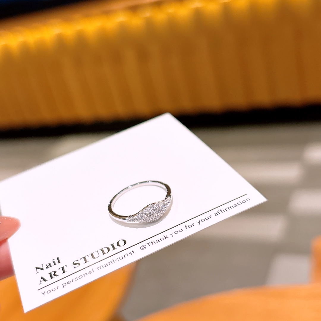 Hypoallergenic Silver Ring Intellectual Travel Gold