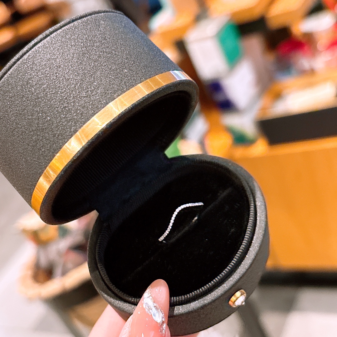 Fine Silver Ring Playful Mother's Birthday Silver