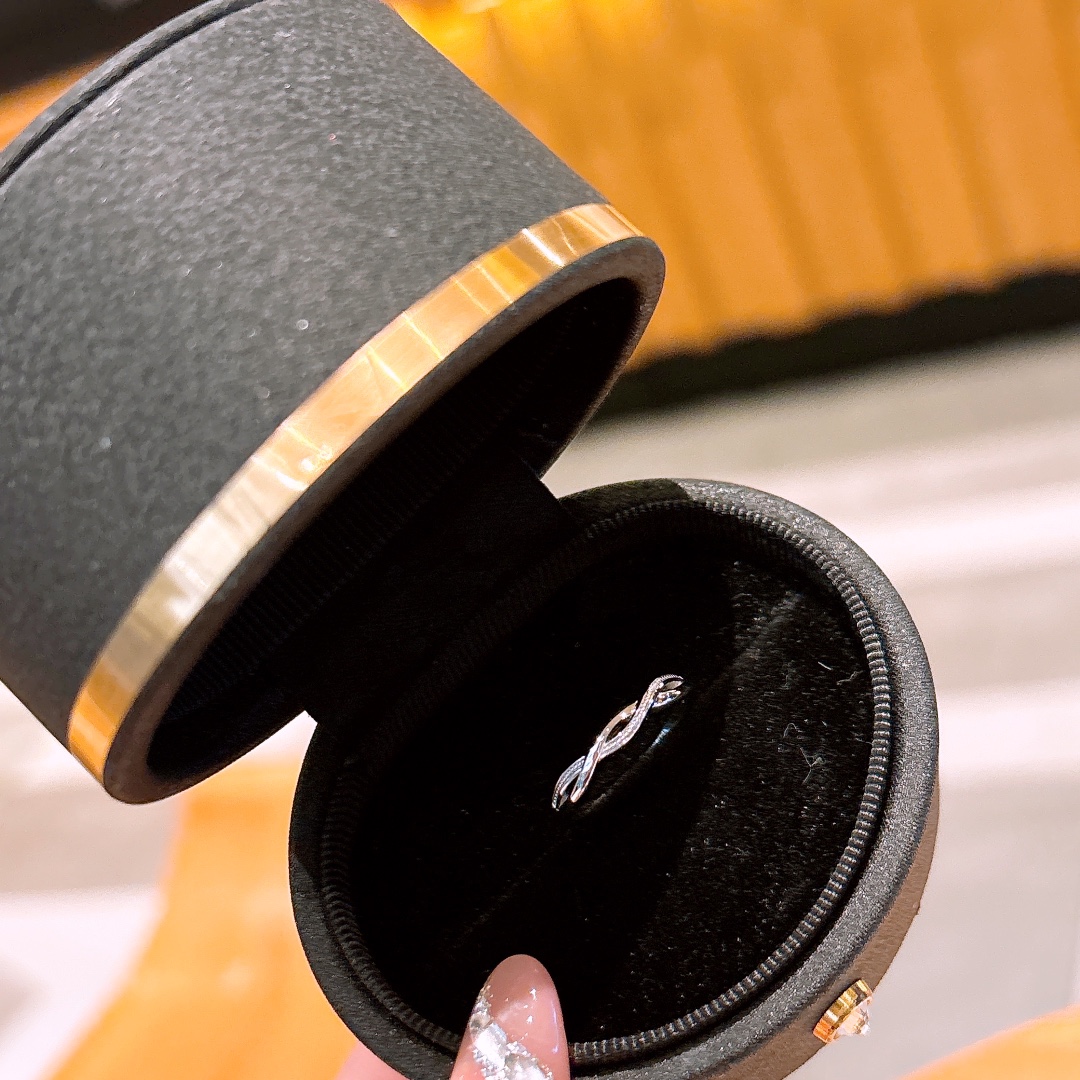 High Polish Silver Ring Ins Style Annual Party Silver