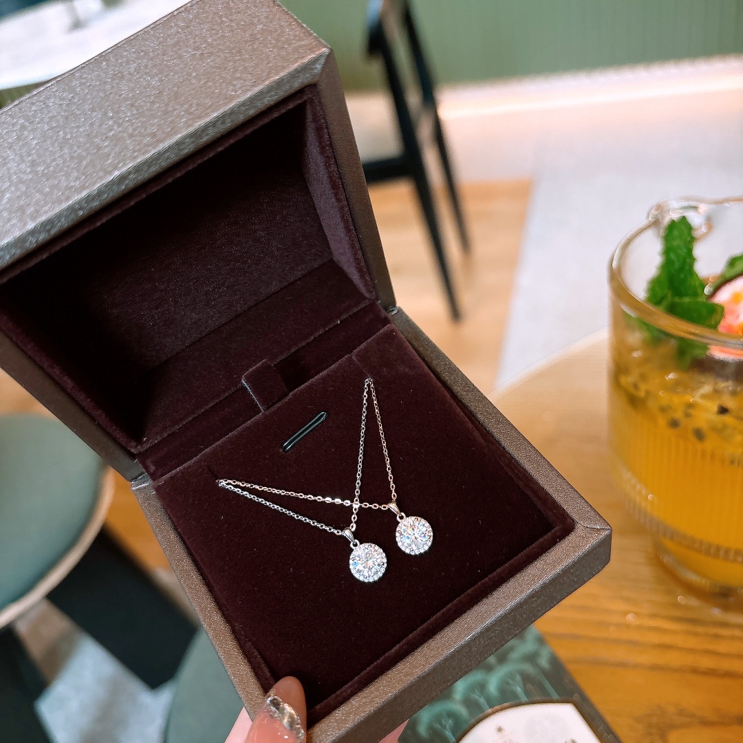 High Polish Silver Necklace Cute Wedding Favor Silver