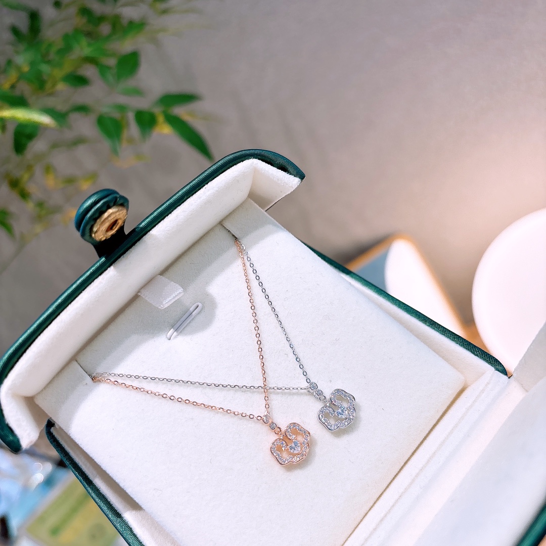 Hypoallergenic Silver Necklace Chic Office Gold