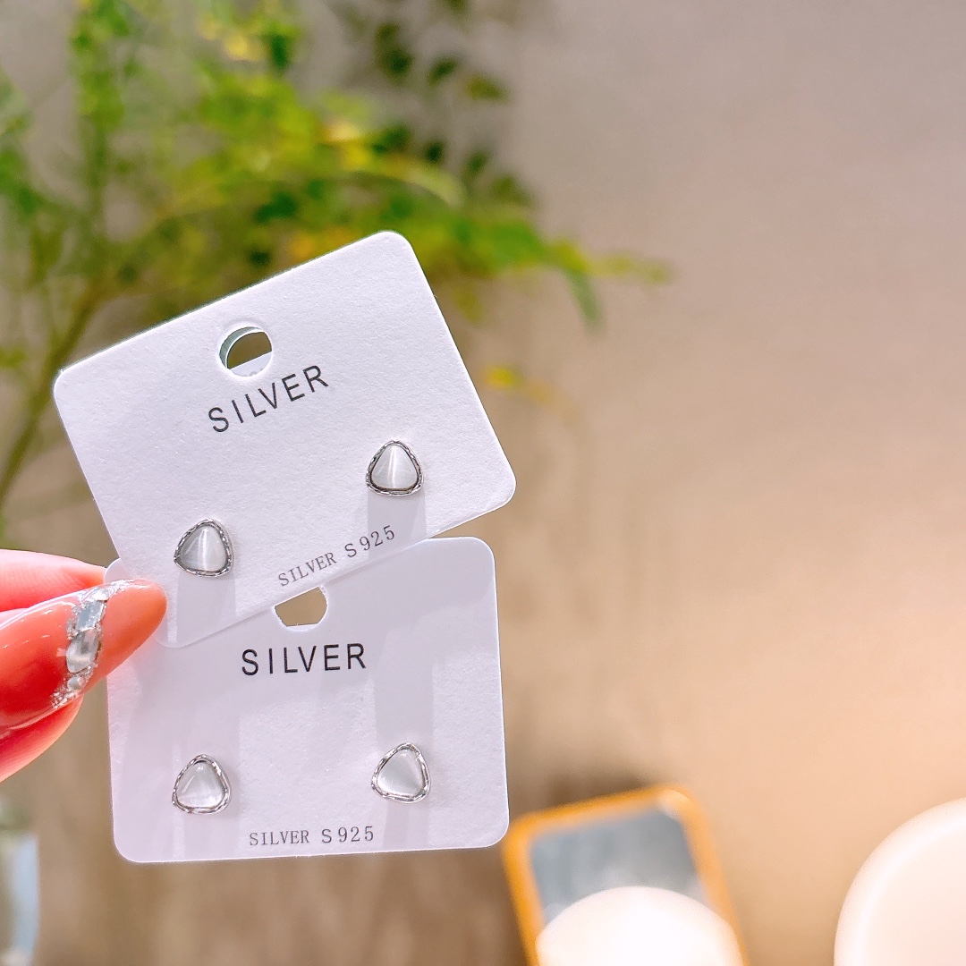 S925 Sterling Silver Earrings Minimalist New Year Silver