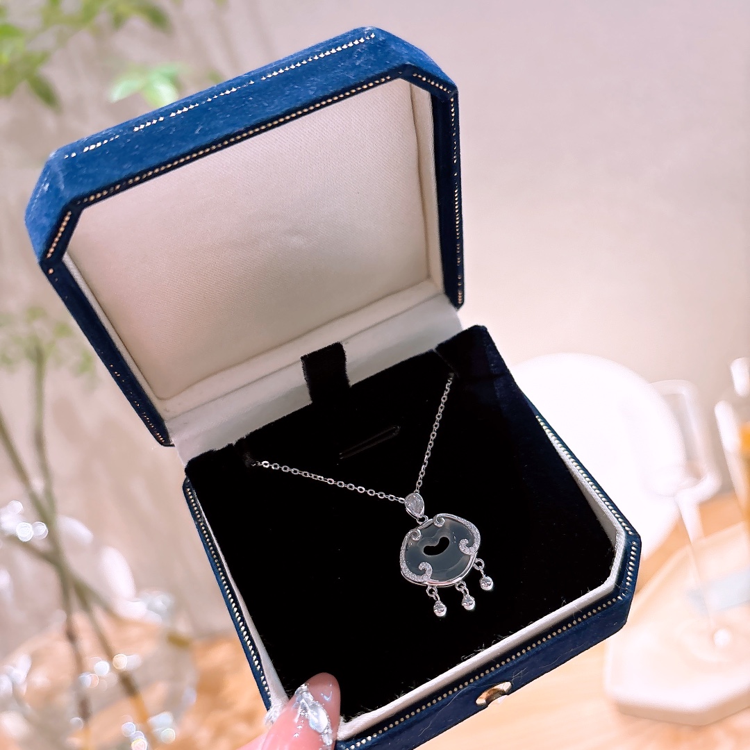 Low Allergy Silver Necklace Cute Banquet Silver