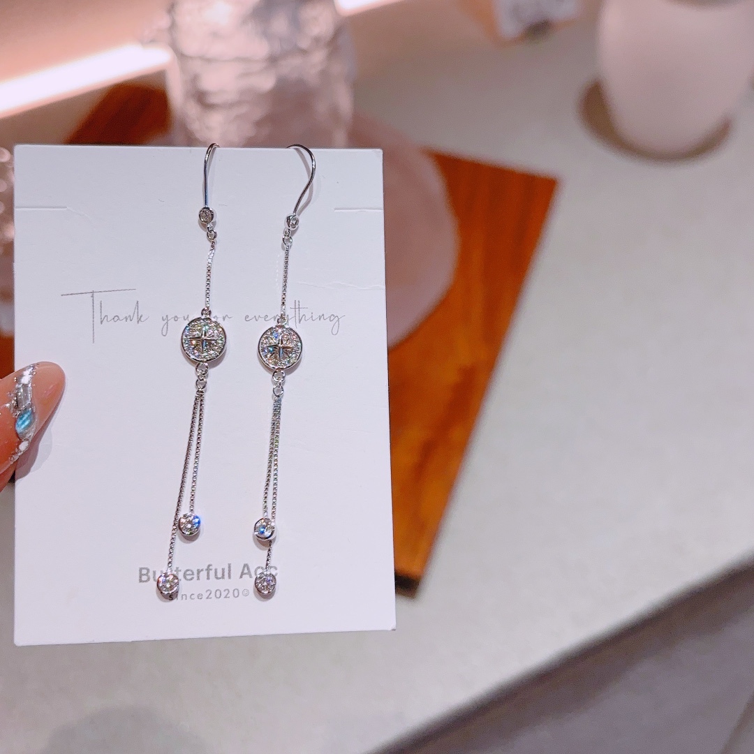 S925 Sterling Silver Drop & Thread Earrings Light Luxury Engagement