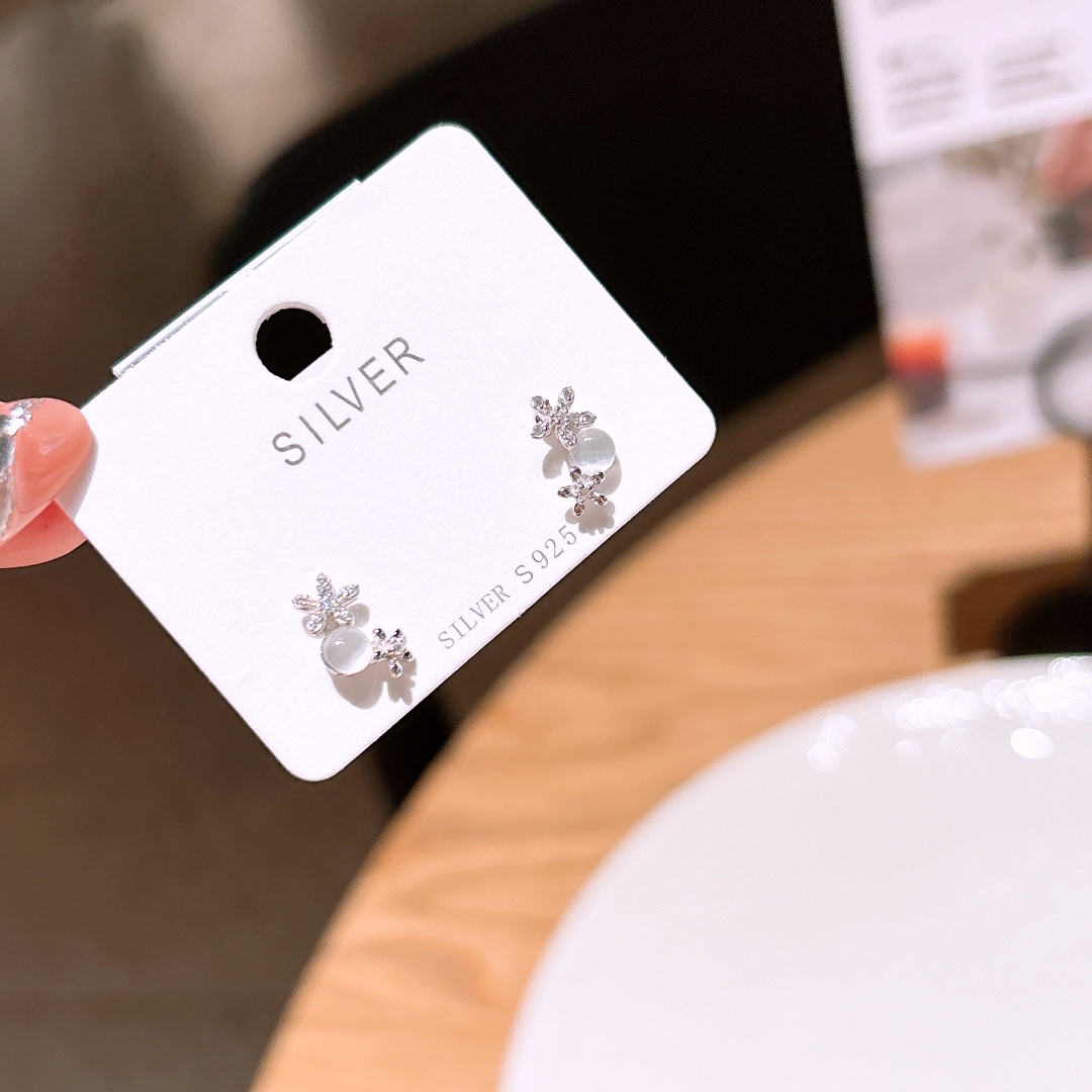 Hypoallergenic Silver Earrings Lively Valentine's Day Silver