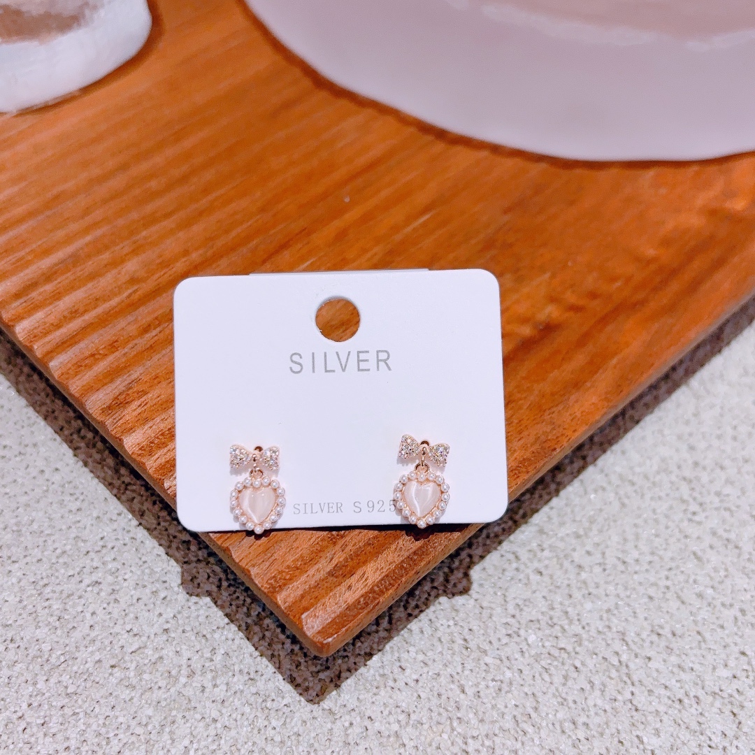 Hypoallergenic Silver Earrings Sweet & Cool Office Silver