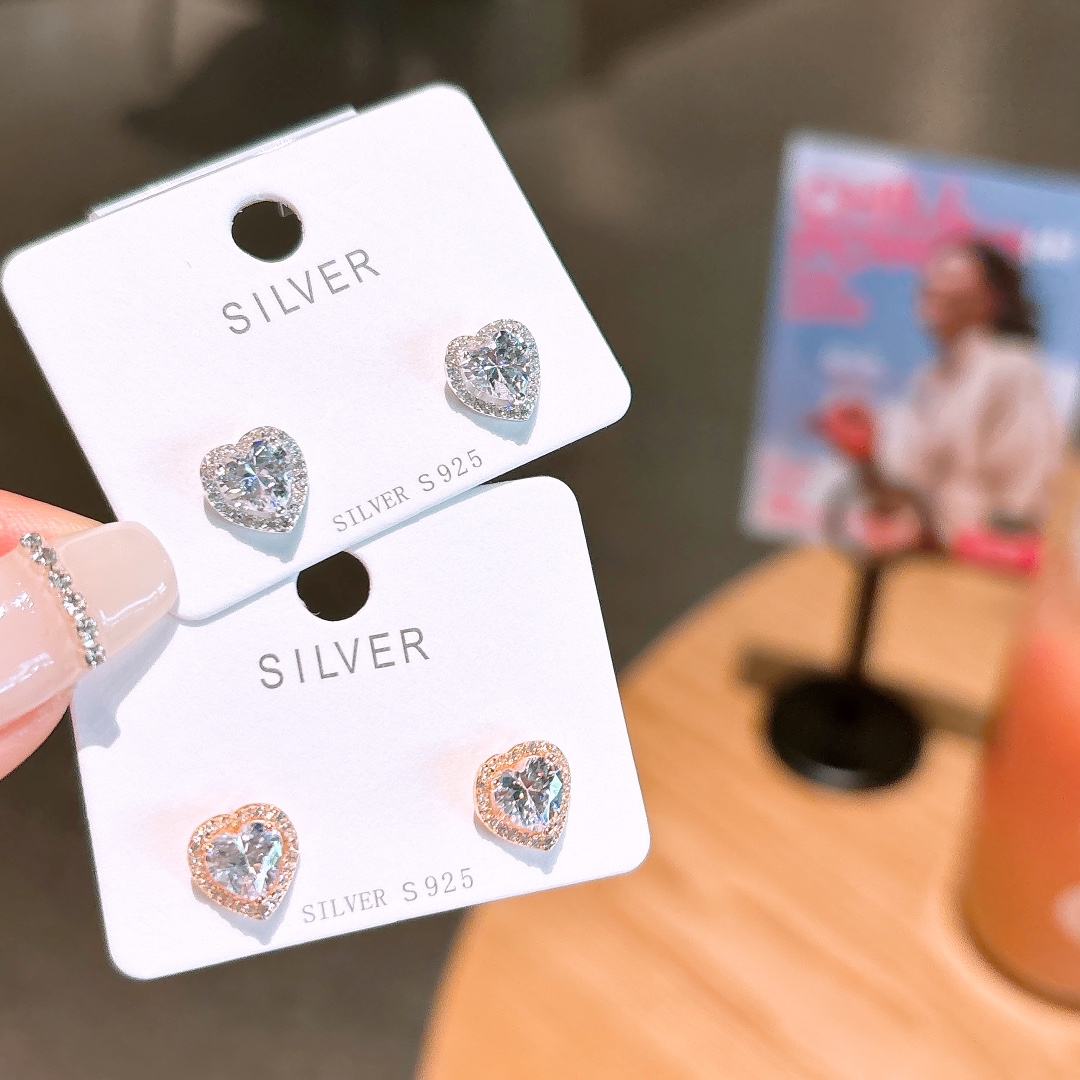 Solid Silver Earrings Sweet & Cool Graduation Silver