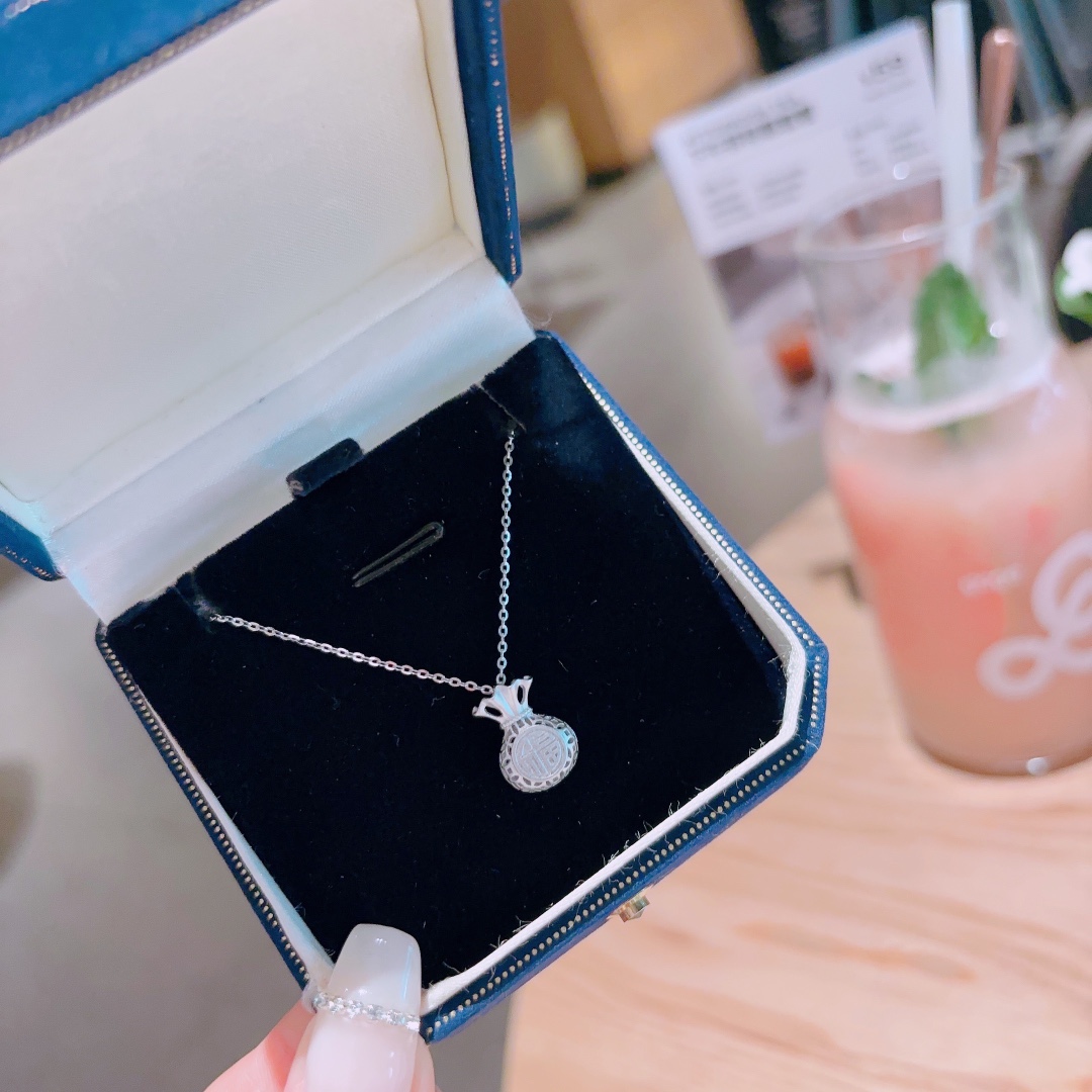 繊細S925スターリングシルバーネックレスゴールド クリスマス