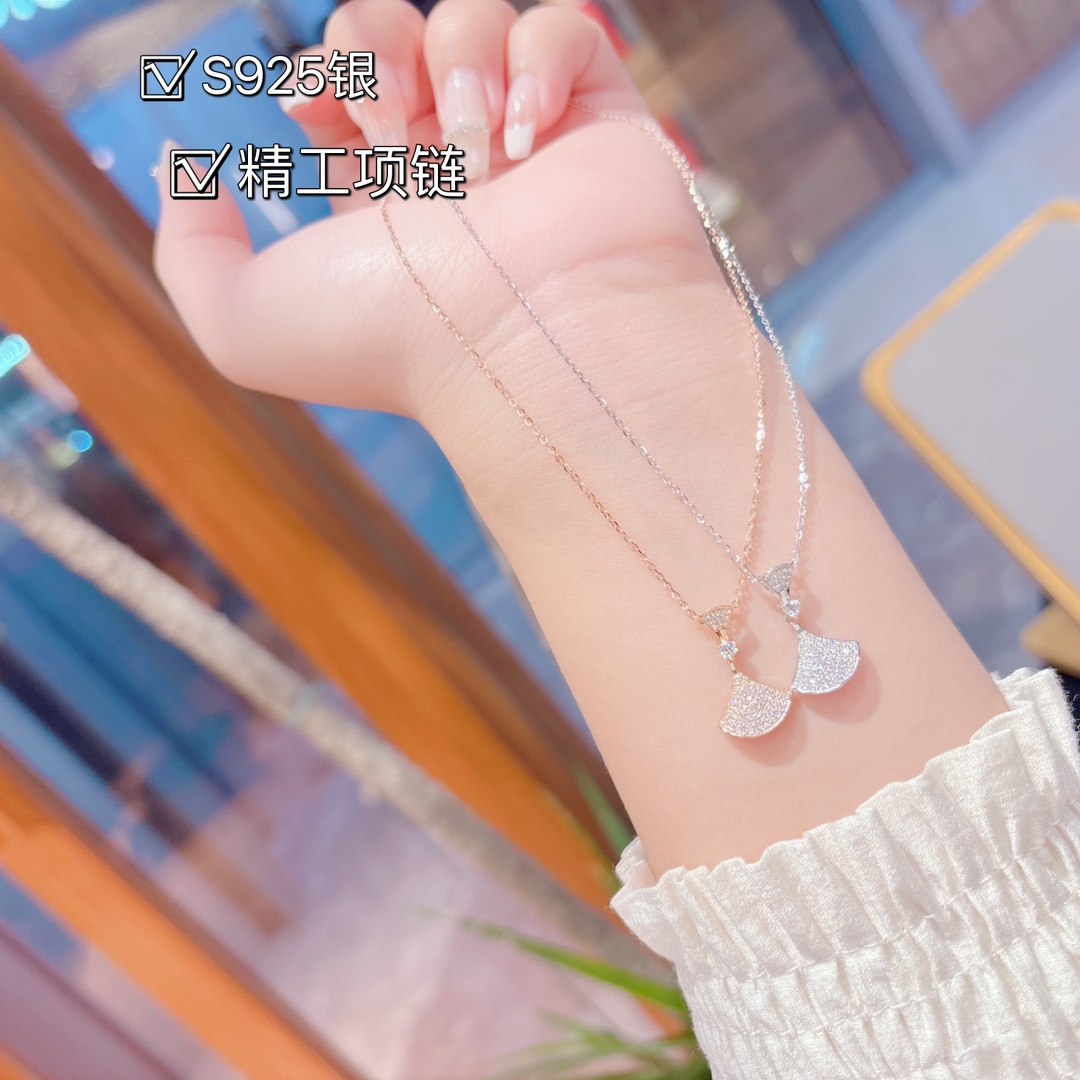 森ガールアレルギー対応シルバーネックレスゴールド プロポーズ