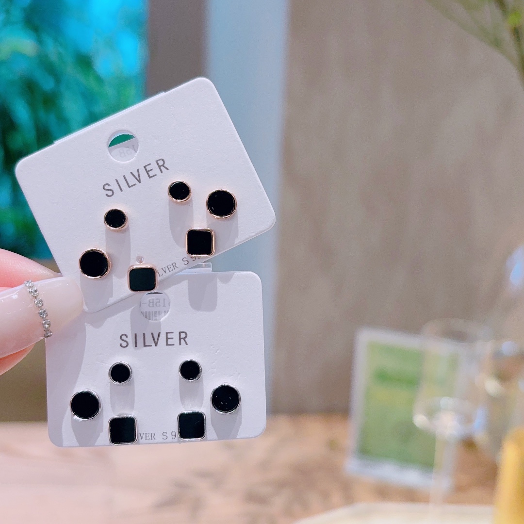 High Polish Silver Earrings Intellectual Banquet Gold