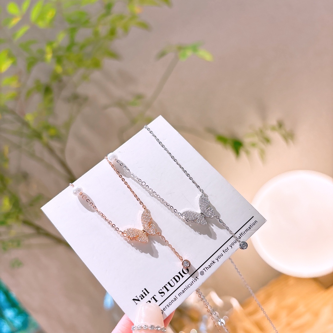 Low Allergy Silver Necklace Lively Graduation Silver