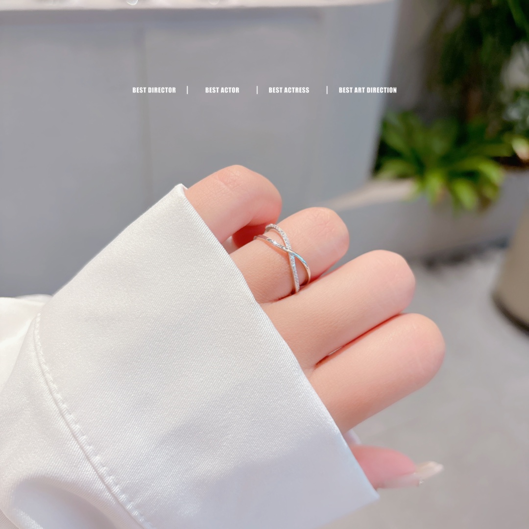 軽やかファインシルバーリングゴールド 先生の日