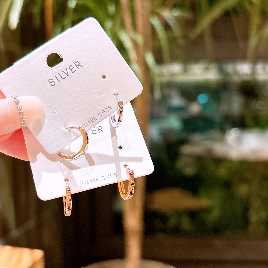 Hypoallergenic Silver Ear Cuffs Gentle Christmas Gold