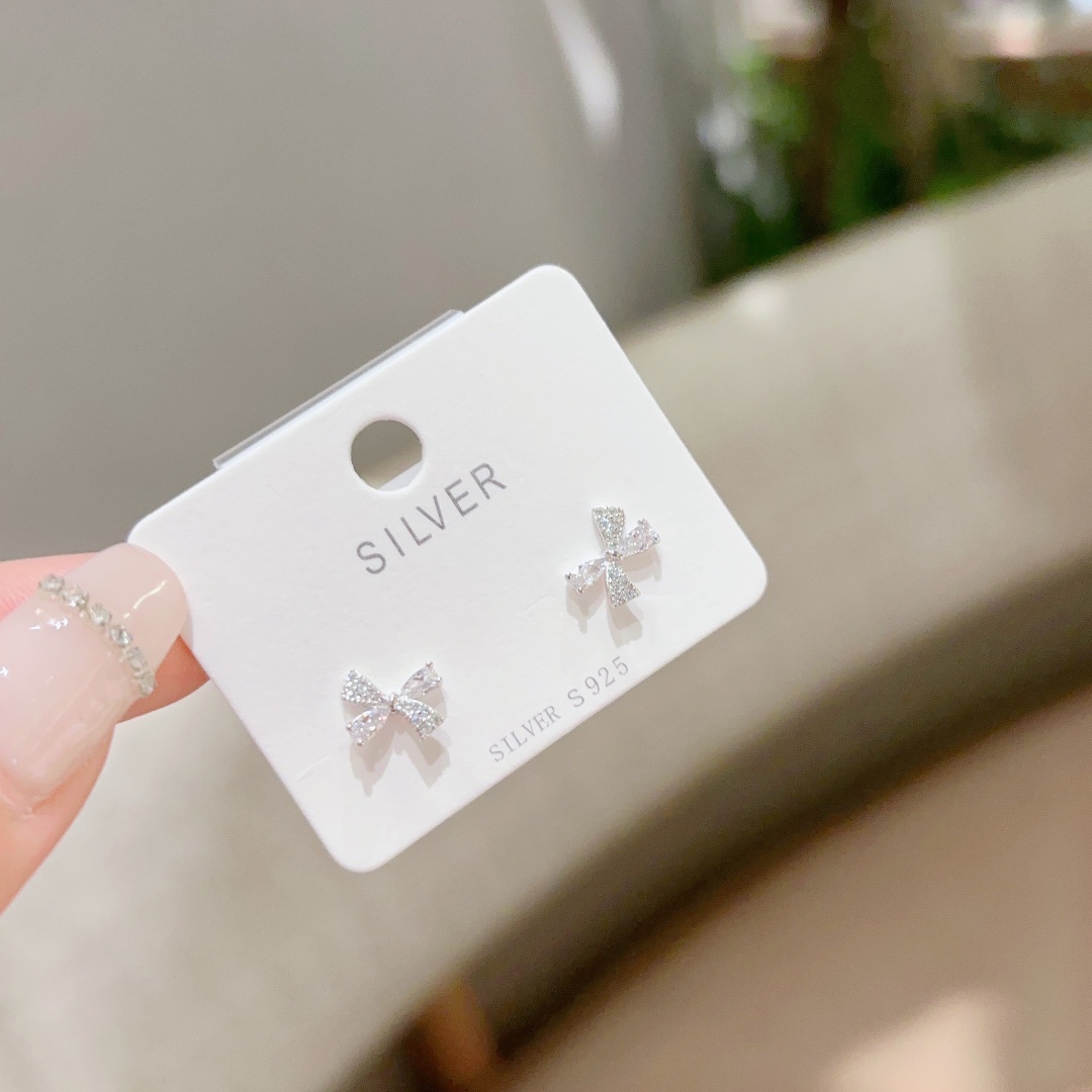 Solid Silver Earrings Lively Mother's Birthday Silver