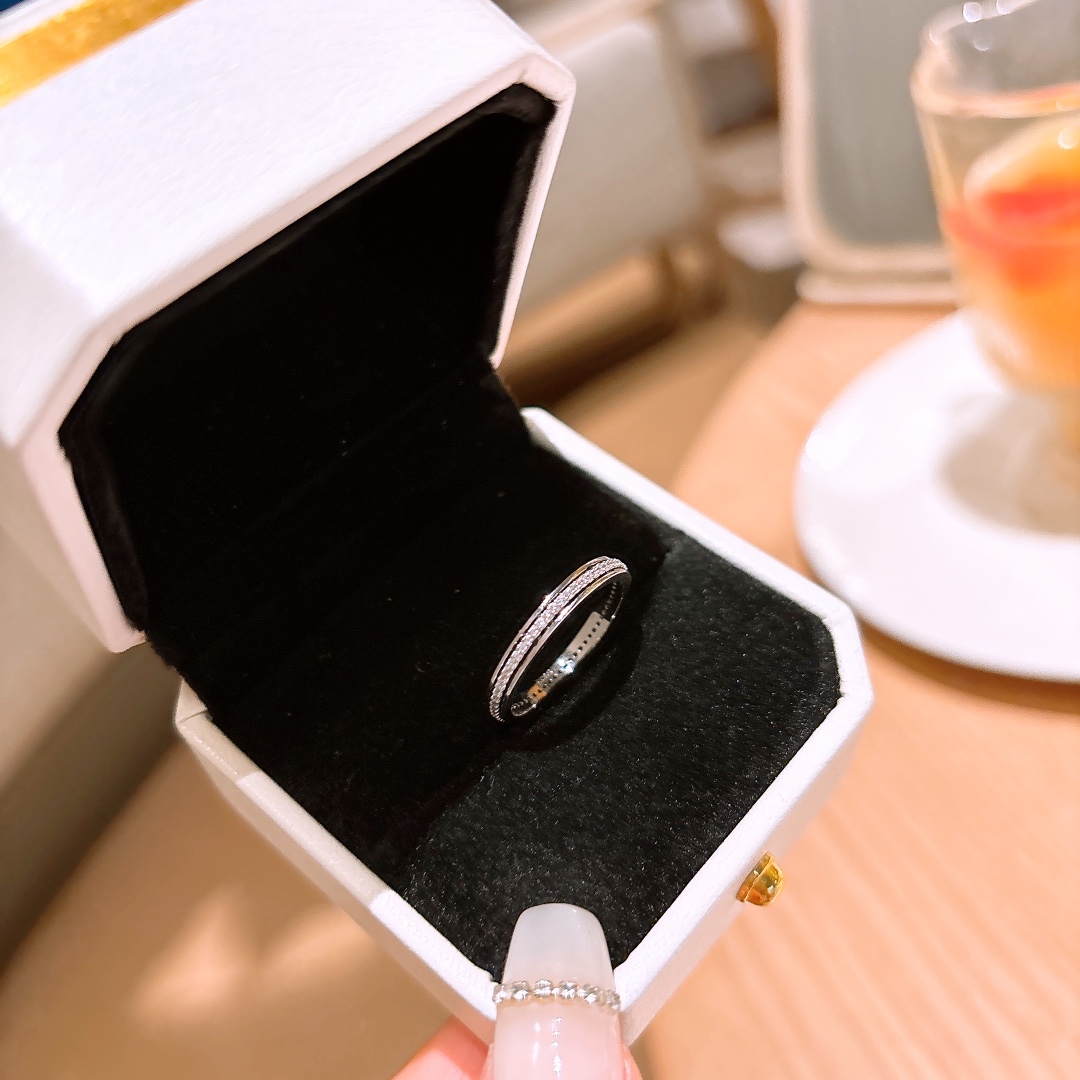 Low Allergy Silver Ring Dainty Valentine's Day Gold