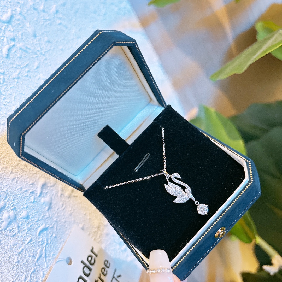 Nickel Free Silver Moissanite Necklace Dainty Office Silver