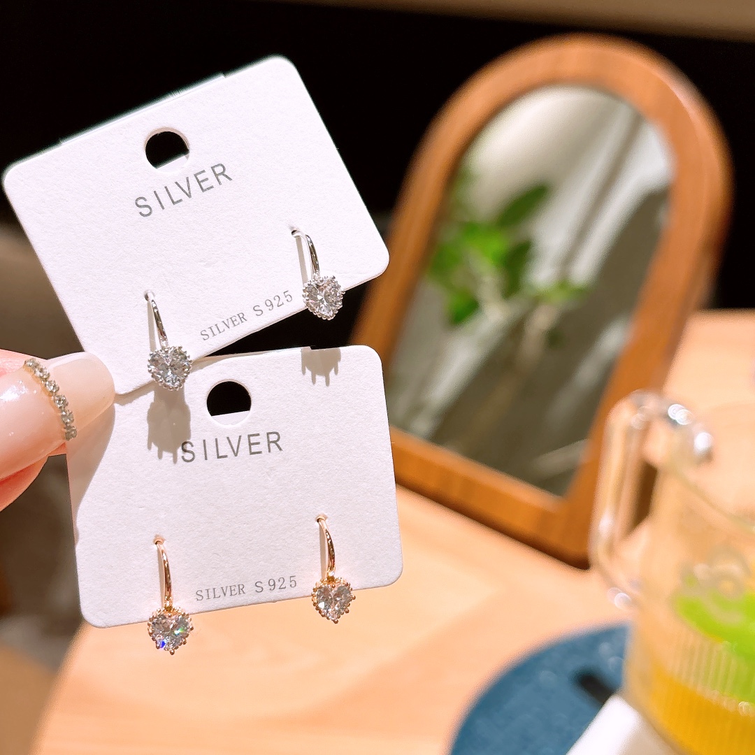 シック純銀ドロップ＆スレッドイヤリングゴールド 卒業