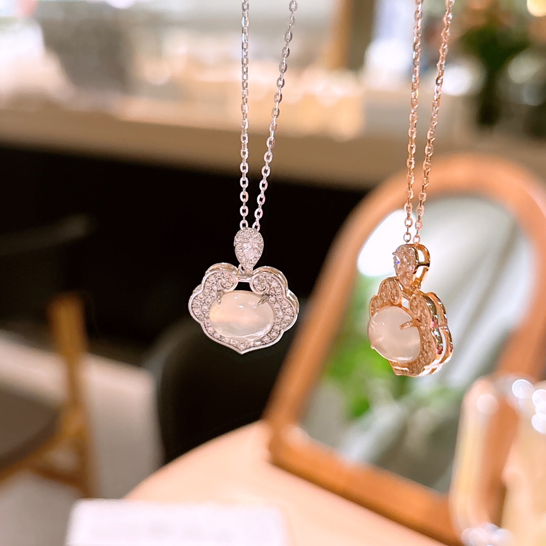 幻想的低アレルギー銀ネックレスシルバー 親友へのプレゼント