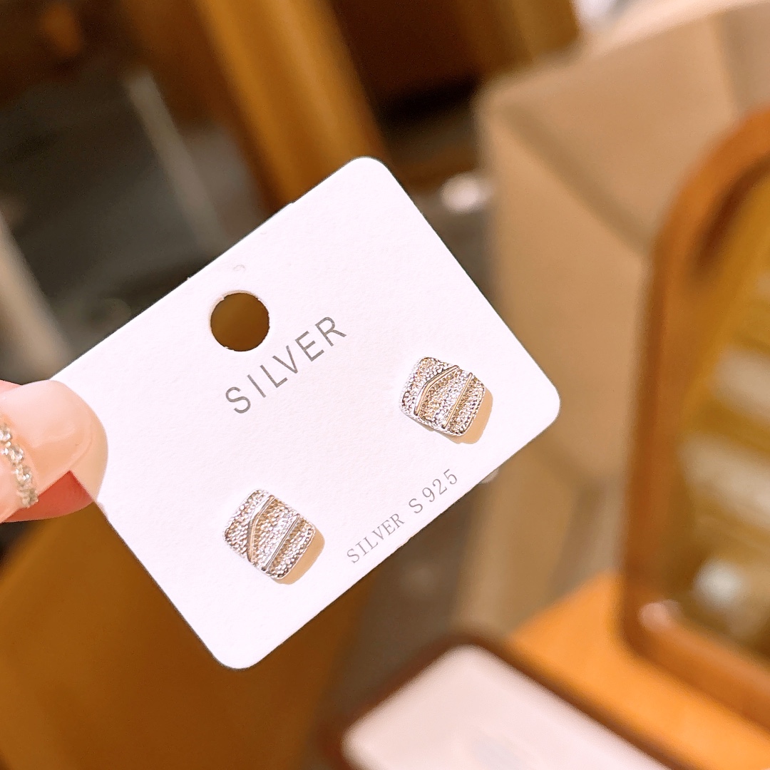 繊細S925スターリングシルバーイヤリングシルバー 婚姻届提出