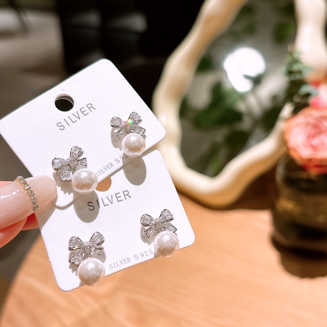 Fine Silver Earrings Chic Christmas Silver