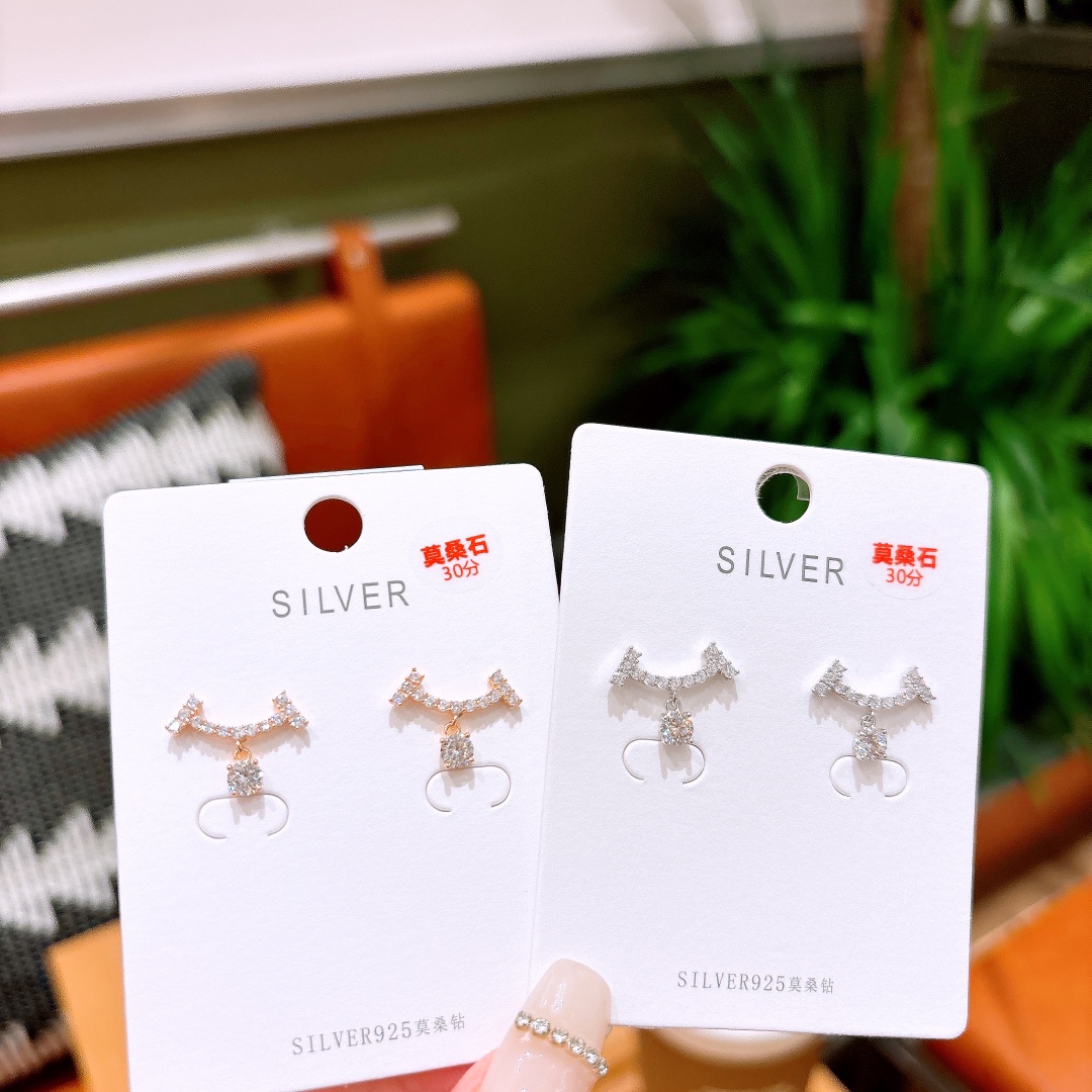 Fine Silver Moissanite Studs Pure Party Gold