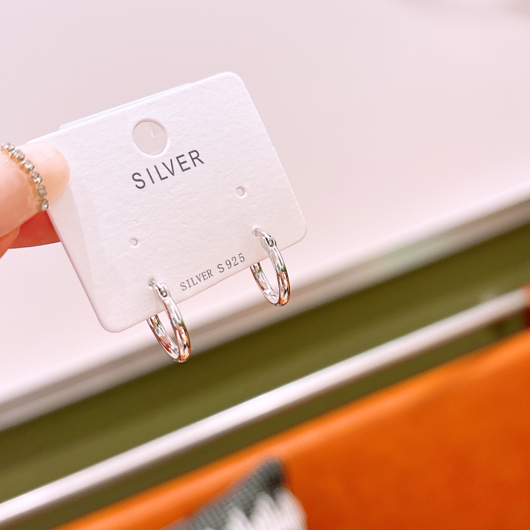 Hypoallergenic Silver Hoop Earrings Light Luxury New Year Silver