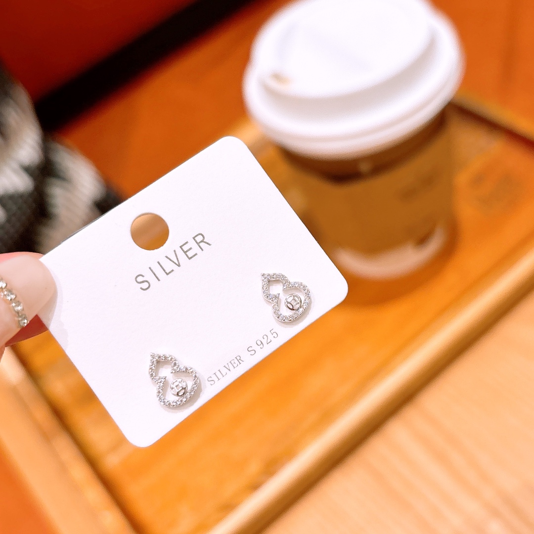 High Polish Silver Earrings Girly Valentine's Day Gold