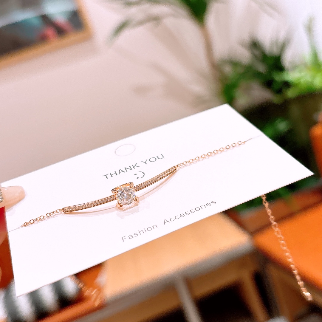 Fine Silver Moissanite Bracelet Precision Annual Party Gold