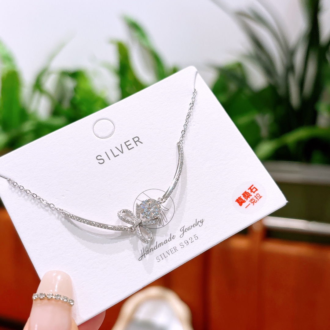 Low Allergy Silver Moissanite Bracelet Playful Gift for Her Silver