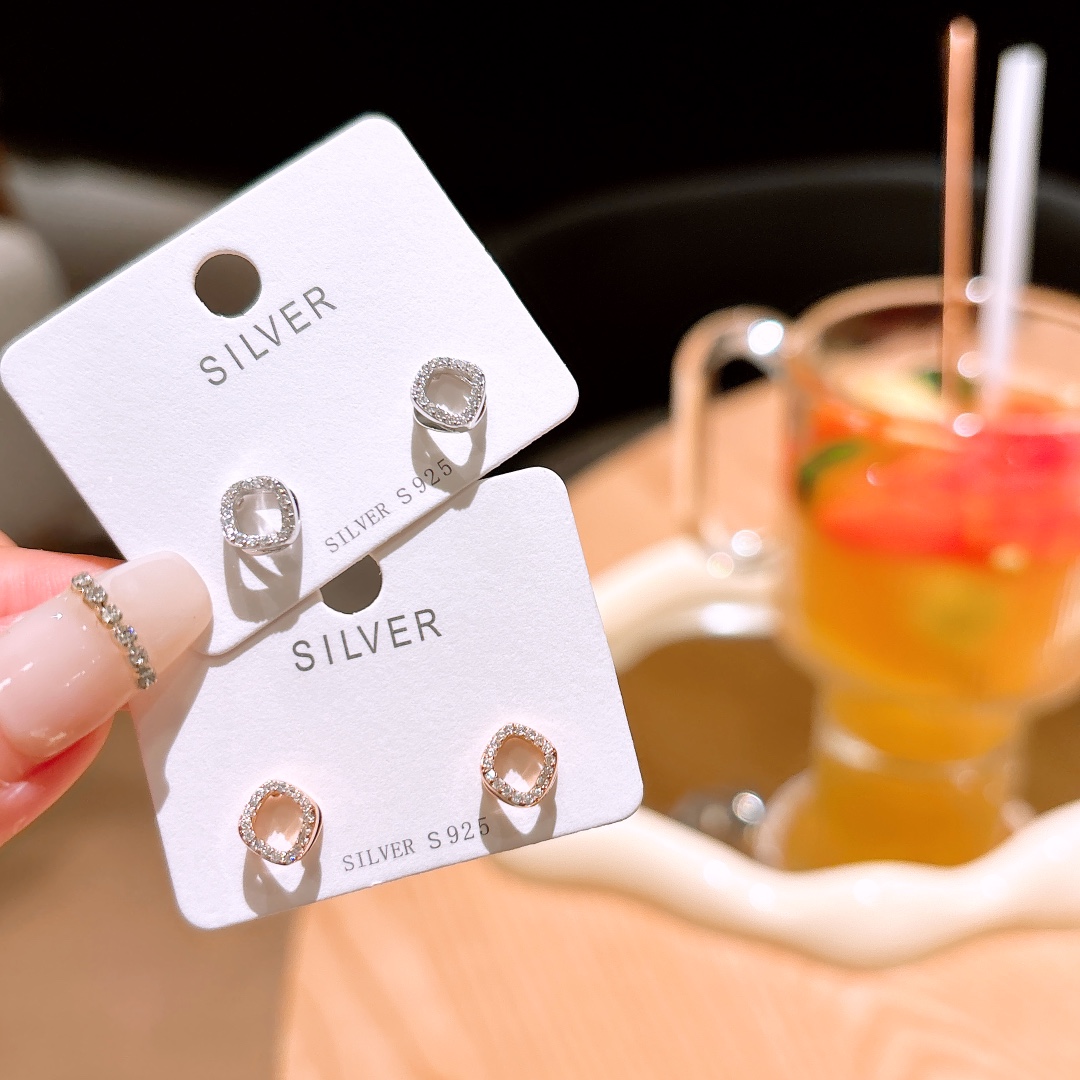 S925 Sterling Silver Earrings Playful Travel Silver