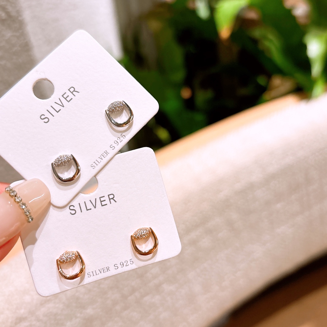 フレッシュ925シルバーイヤリングシルバー 晩餐会