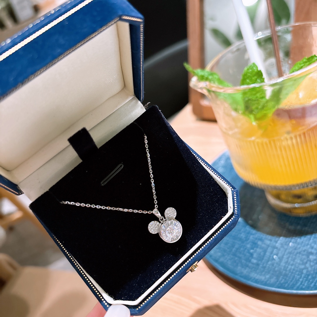 Hochglanzpoliertes Silber Moissanit Kette Hochwertig Arbeitsplatz