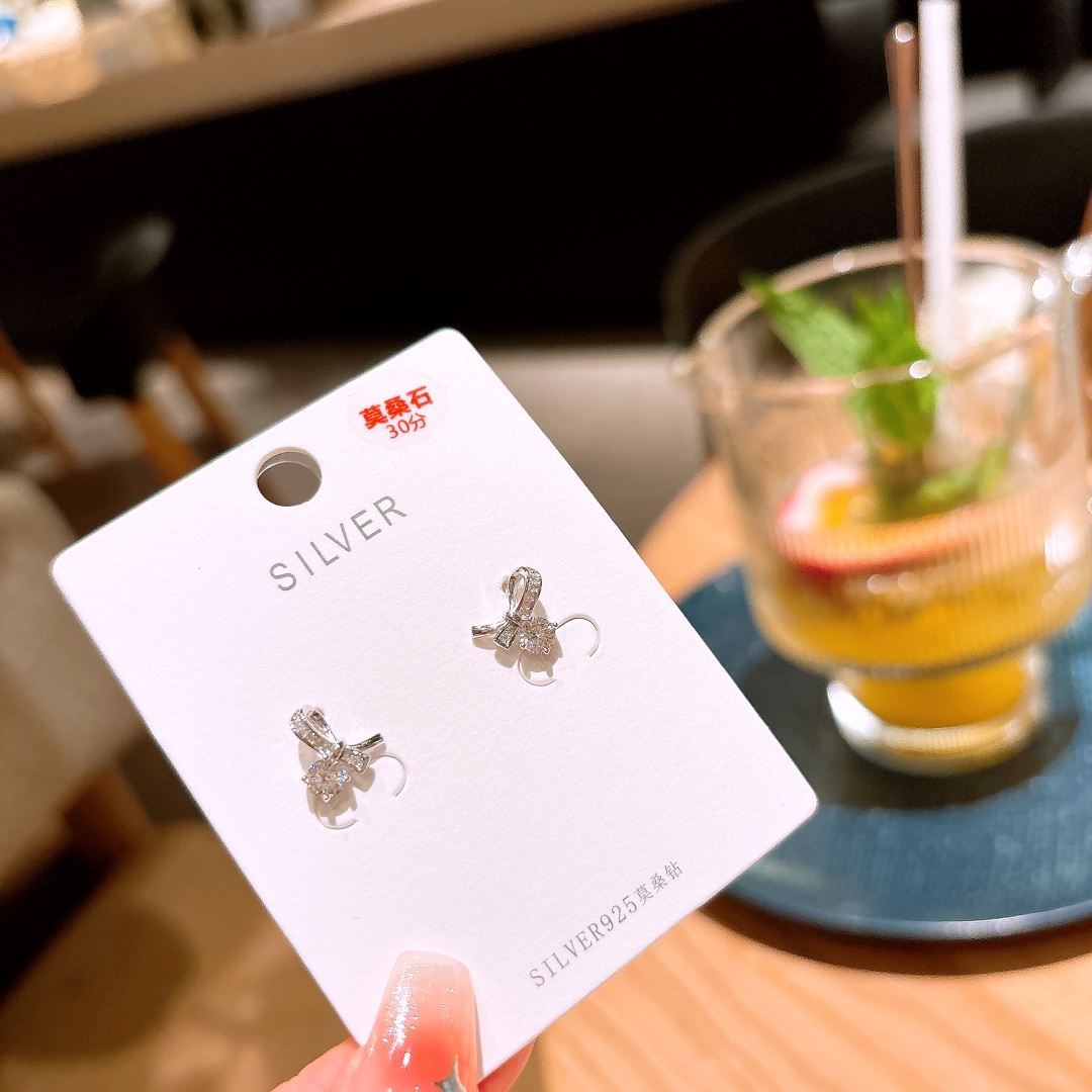 High Polish Silver Moissanite Studs Precision Anniversary Silver