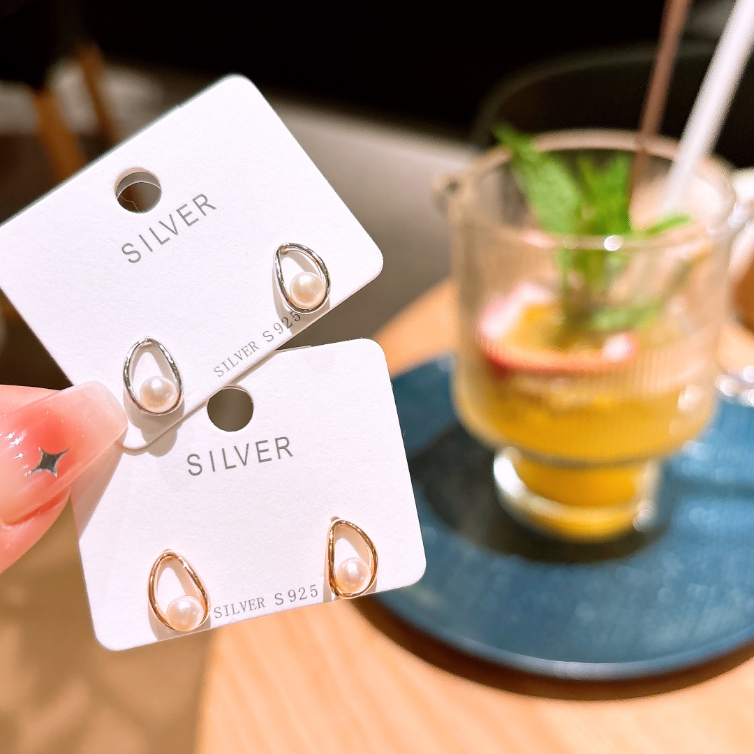 925 Silver Freshwater Pearl Studs Minimalist Mother's Day Gold