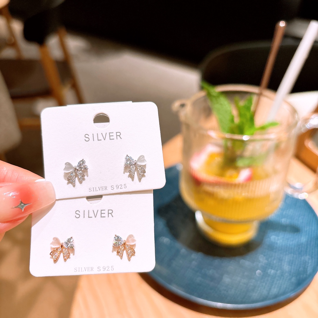 High Polish Silver Earrings Gentle Everyday Wear Silver