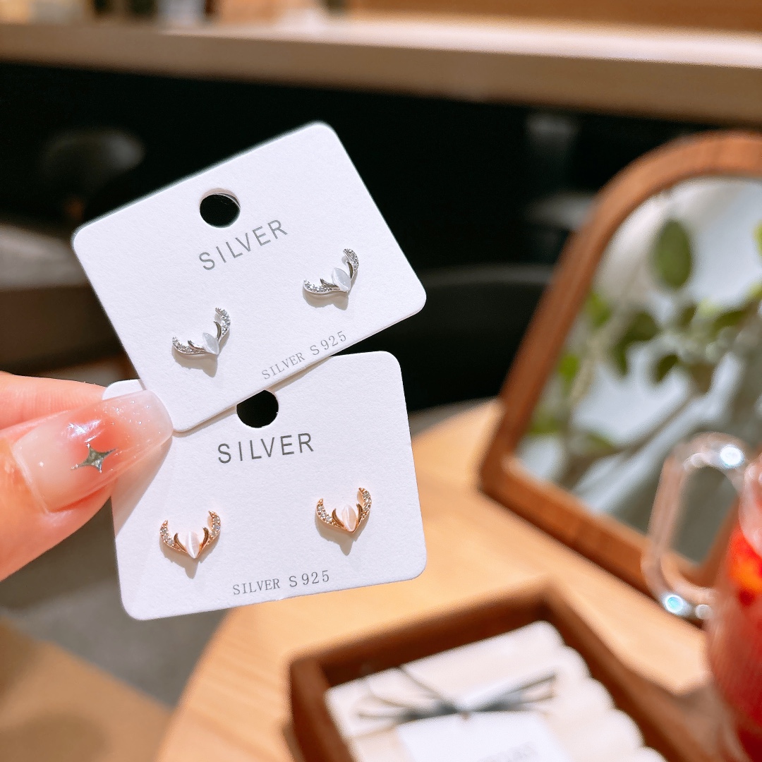 Nickel Free Silver Earrings Lively Father's Day Silver