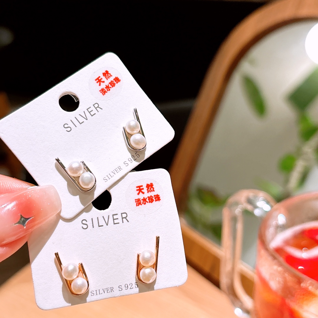 S925 Sterling Silver Freshwater Pearl Studs Sweet Birthday Gold