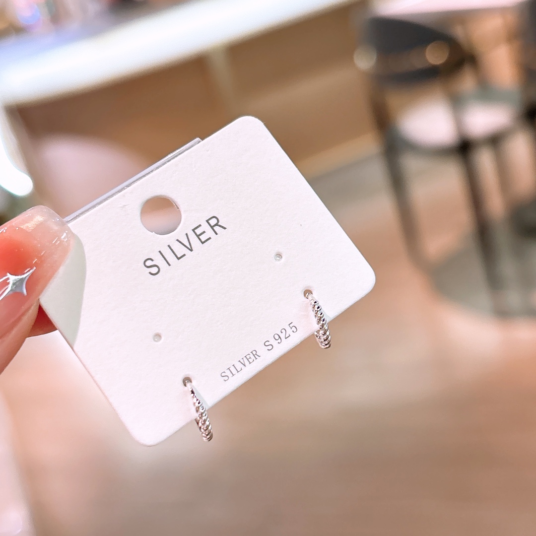 Hypoallergenes Silber Ohrcuffs Instagram-Stil Party Gold