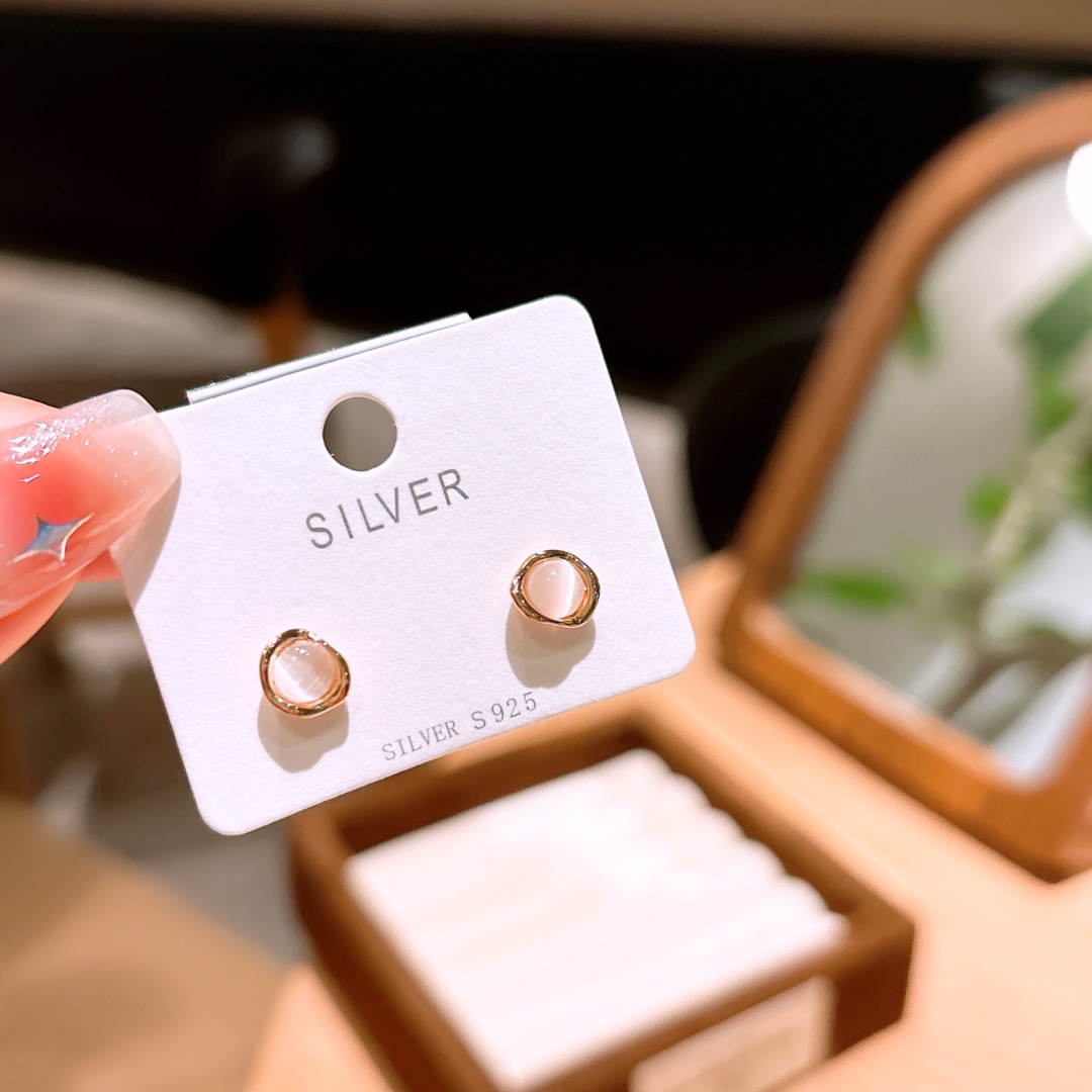 Nickel Free Silver Earrings Elegant Valentine's Day Gold