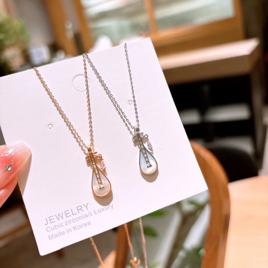 Hypoallergenic Silver Necklace Gentle Party Gold