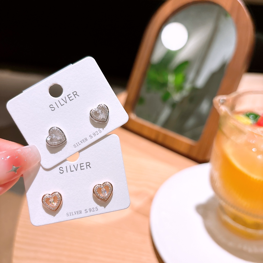 Hypoallergenic Silver Earrings Girly Date Night Gold