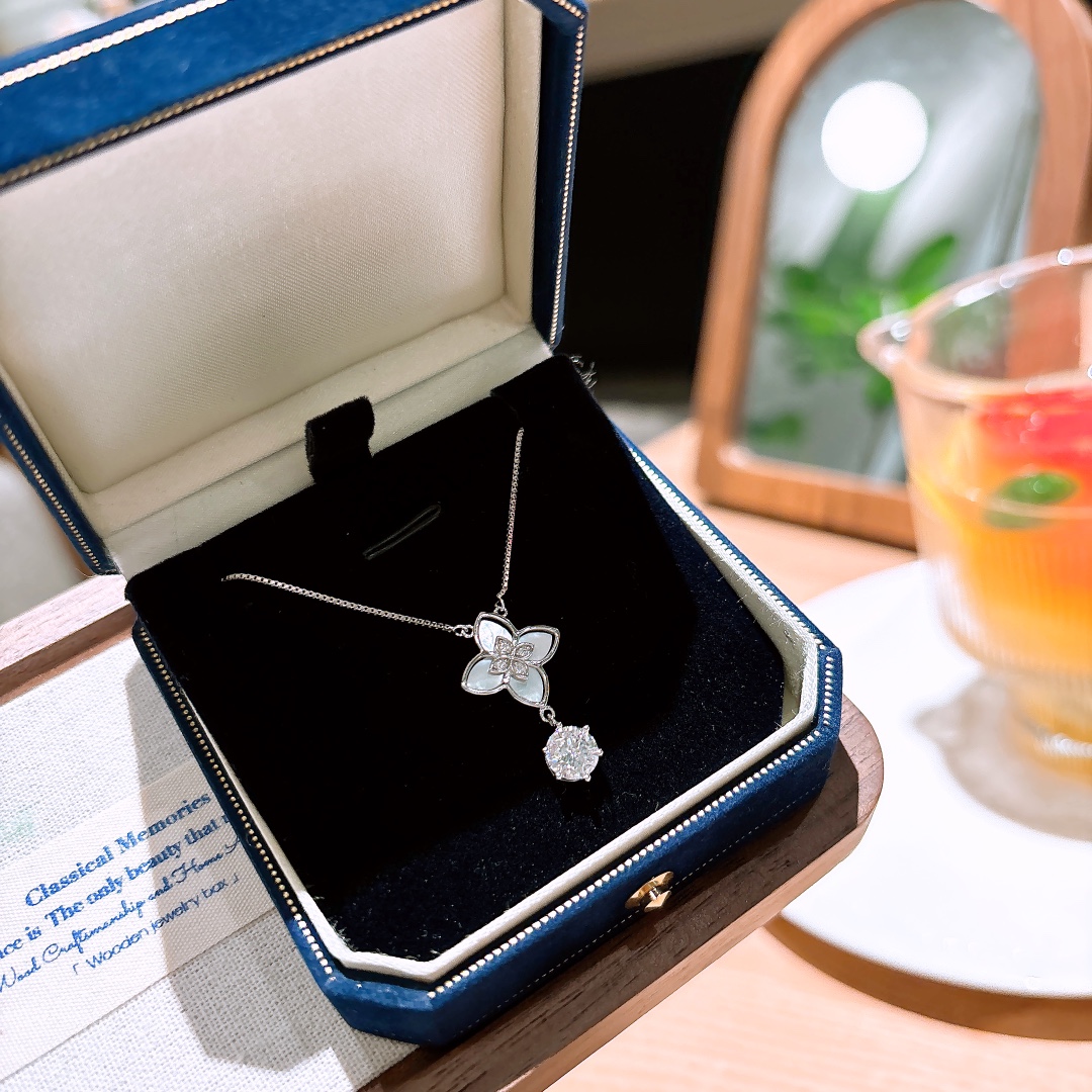 S925 Sterlingsilber Moissanit Kette Romantisch Für mich selbst Silber