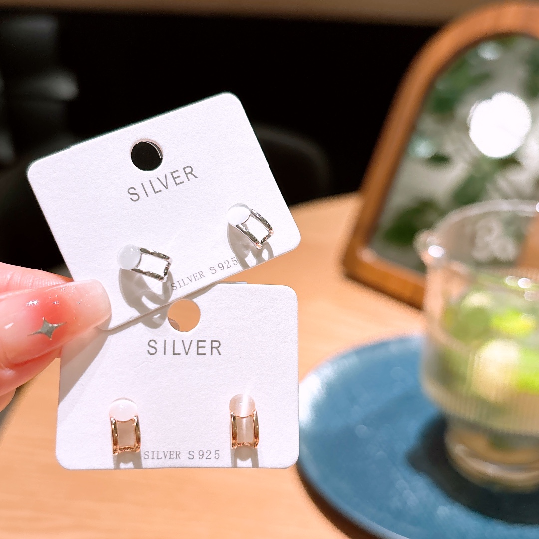 Fine Silver Earrings Delicate Banquet Gold