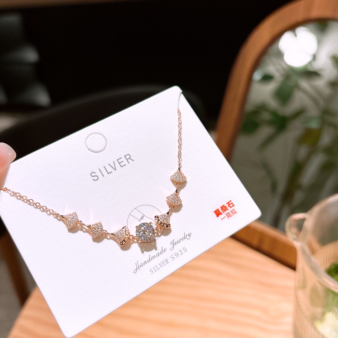 Hypoallergenic Silver Moissanite Bracelet Lively Father's Day Silver