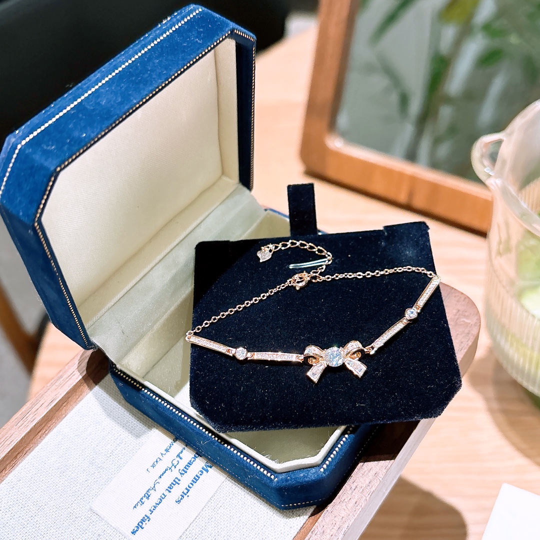 Nickel Free Silver Moissanite Bracelet Chic Housewarming Silver