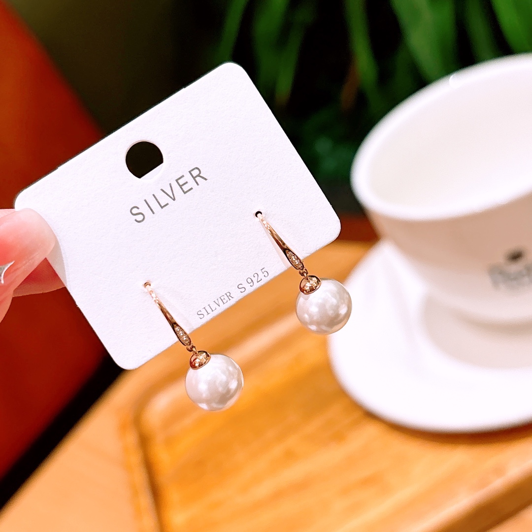 軽やかS925スターリングシルバードロップ＆スレッドイヤリングゴールド クリスマス